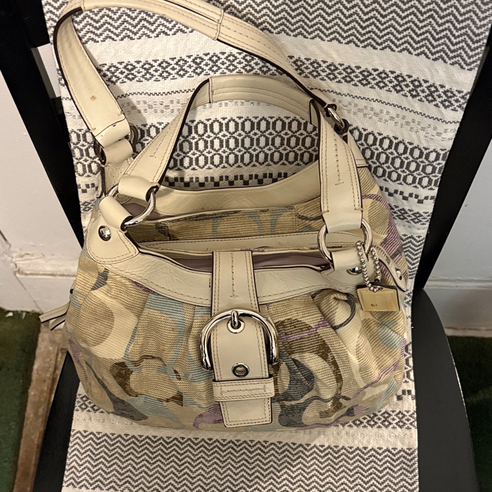 Coach Cream and Multicolor Shoulder Bag